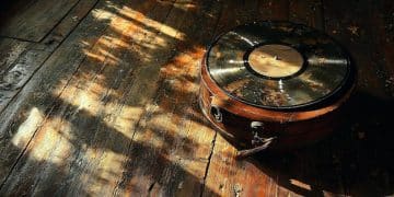 Vinyl Records' Unexpected Comeback: Why Sales Are Surging - Cover Image